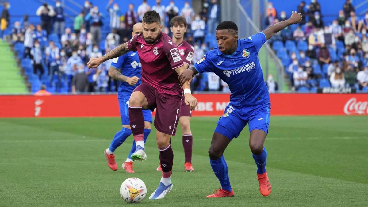 Soi kèo Getafe vs Real Sociedad ngày 10/01 | La Liga 1 Getafe quyết đấu với Real Sociedad