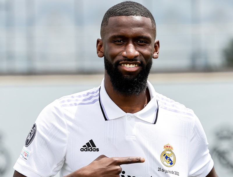 Antonio Rudiger rời Real Madrid để tái xuất Ngoại hạng Anh 1 Rudiger cân nhắc ký hợp đồng với Tottenham