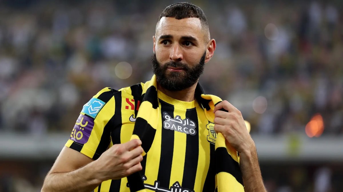 Benzema chuyển sang Al Nassr gây chấn động 2 Benzema có thể kết hợp với CR7