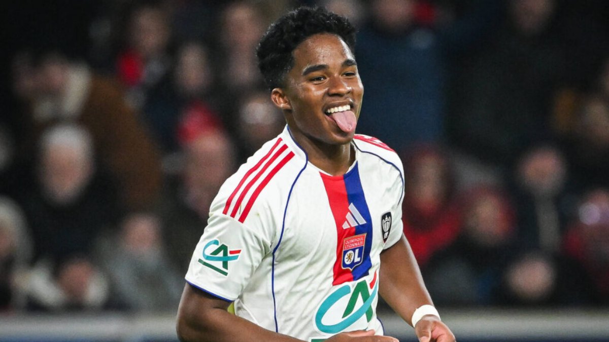 Barcelona chiêu mộ Endrick từ Real Madrid? 1 Endrick được so sánh với huyền thoại Samuel Eto'o