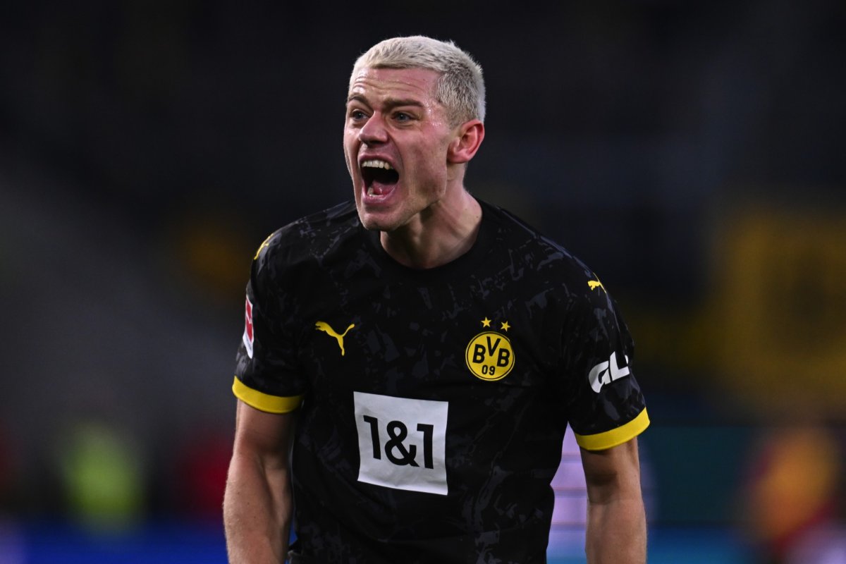 MU chèo kéo Julian Ryerson rời Dortmund 3 Ryerson sẽ là làn gió mới cho hành lang cánh của MU