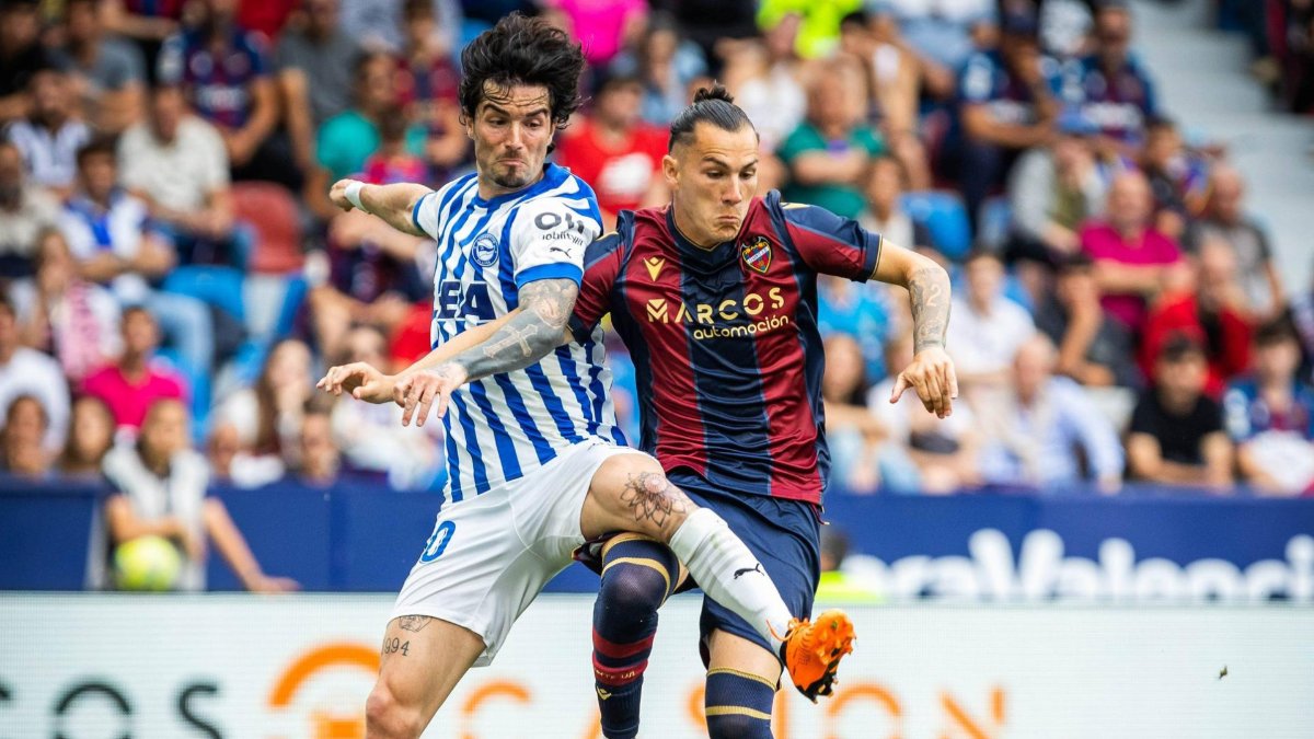 Levante quyết đấu với Alaves