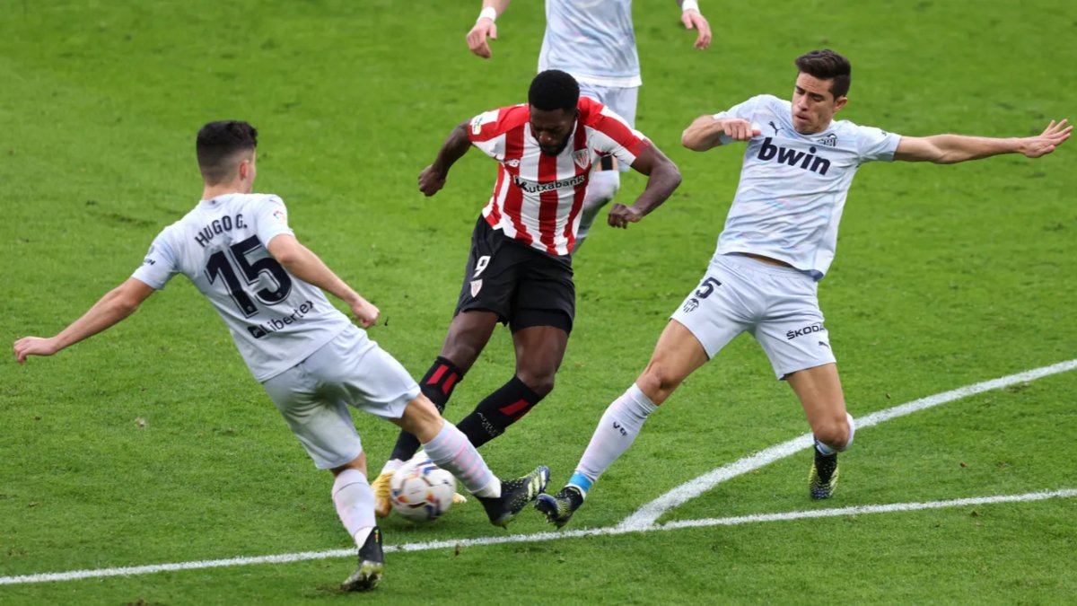 Valencia được đánh giá cao hơn Bilbao