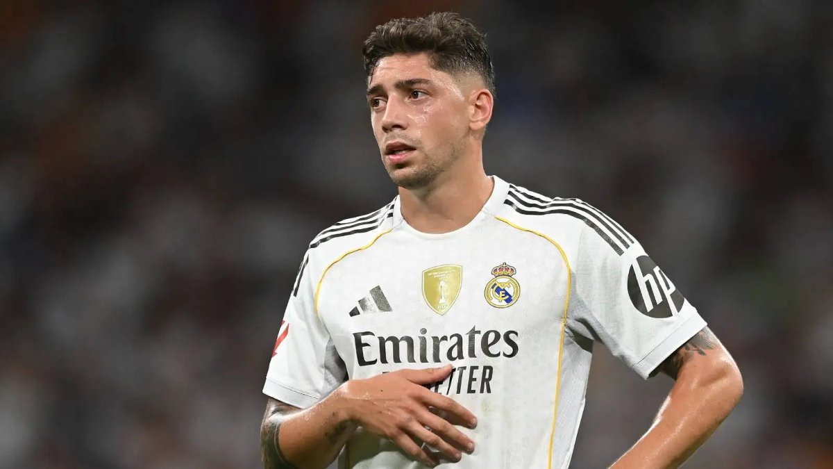 Liverpool tranh giành Federico Valverde với MU 2 Man Utd cũng muốn sở hữu Valverde