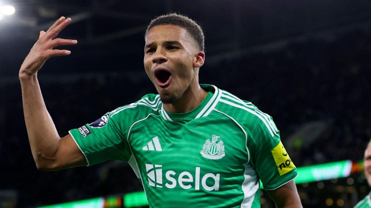 Liverpool mua Malick Thiaw thay Konate 1 Liverpool cân nhắc chiêu mộ Thiaw