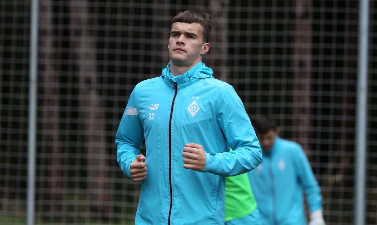 MU và Chelsea theo đuổi tài năng trẻ Taras Mykhavko 3 Mykhavko đủ khả năng để chơi bóng tại Premier League