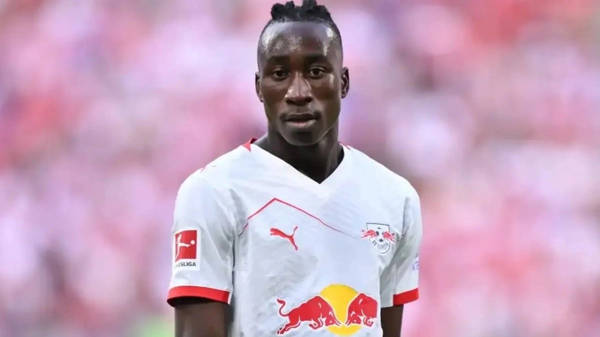 Liverpool gia nhập cuộc đua chiêu mộ Yan Diomande 2 Diomande đang có phong độ tốt